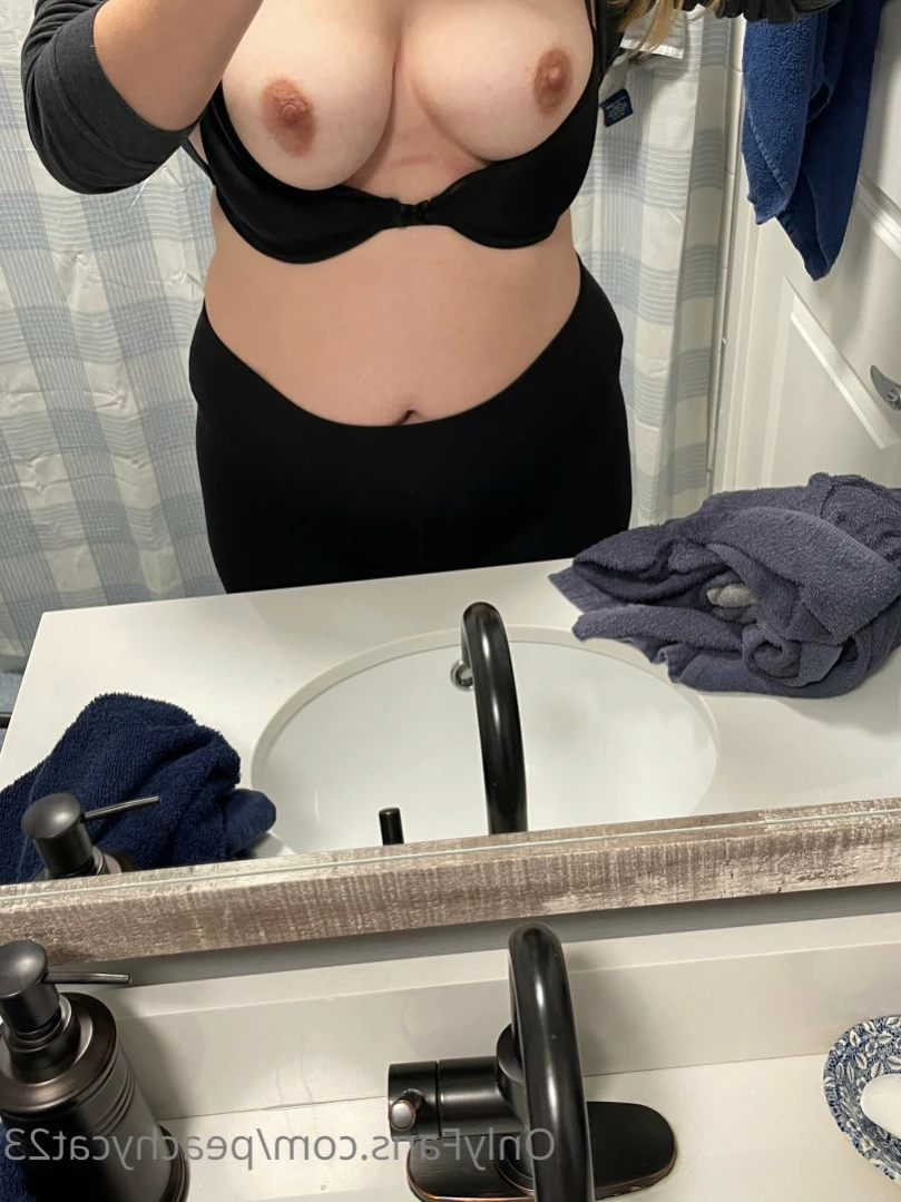 Catie Peachwood [ catiepeachwood ] Onlyfans leaked photo 14552463 on Hotleaks.tv