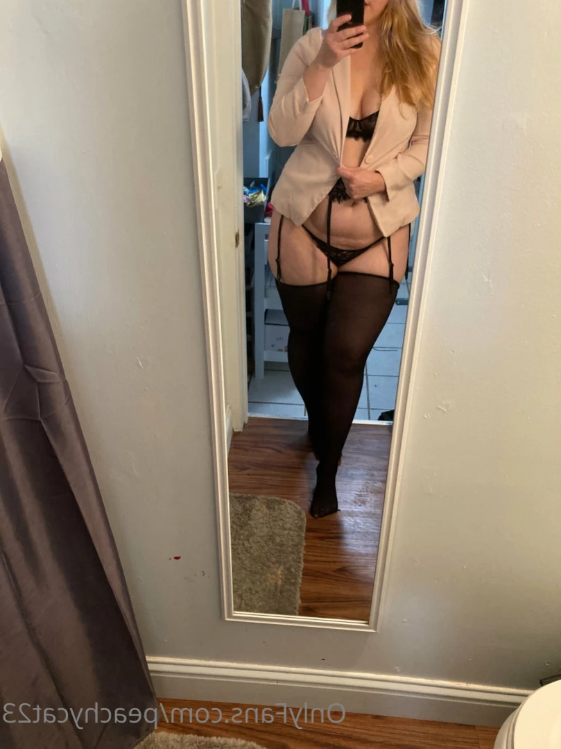 Catie Peachwood [ catiepeachwood ] Onlyfans leaked photo 15811920 on Hotleaks.tv