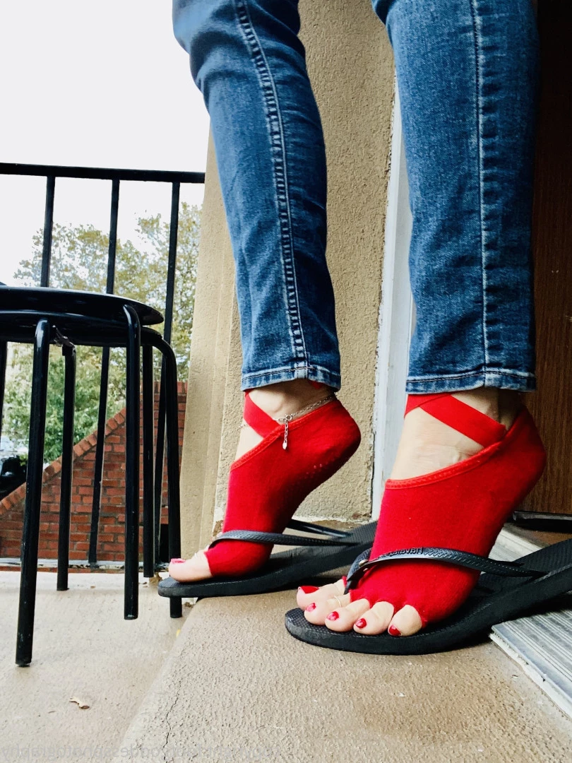 CatPrincess [ catprincessfeet ] Onlyfans leaked photo 7584865 on Hotleaks.tv