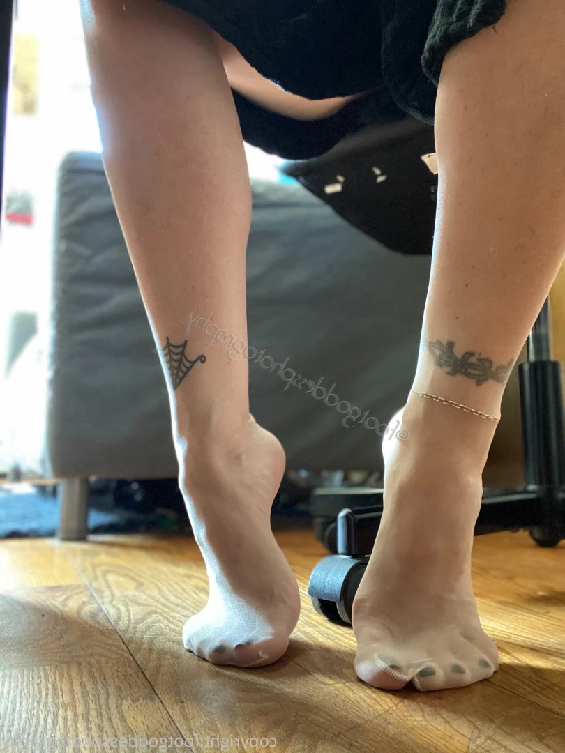 CatPrincess [ catprincessfeet ] Onlyfans leaked photo 7589610 on Hotleaks.tv