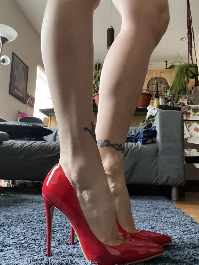 CatPrincess [ catprincessfeet ] Onlyfans leaked photo 7590876 on Hotleaks.tv