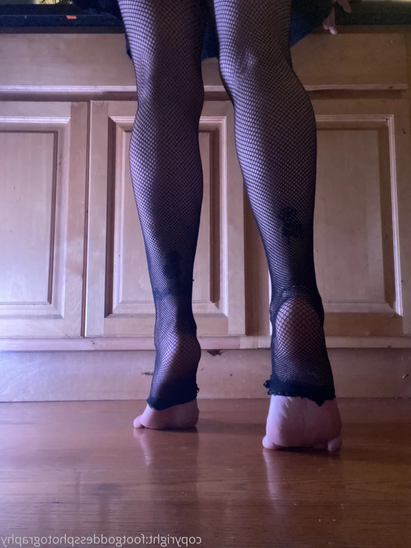 CatPrincess [ catprincessfeet ] Onlyfans leaked photo 7593036 on Hotleaks.tv