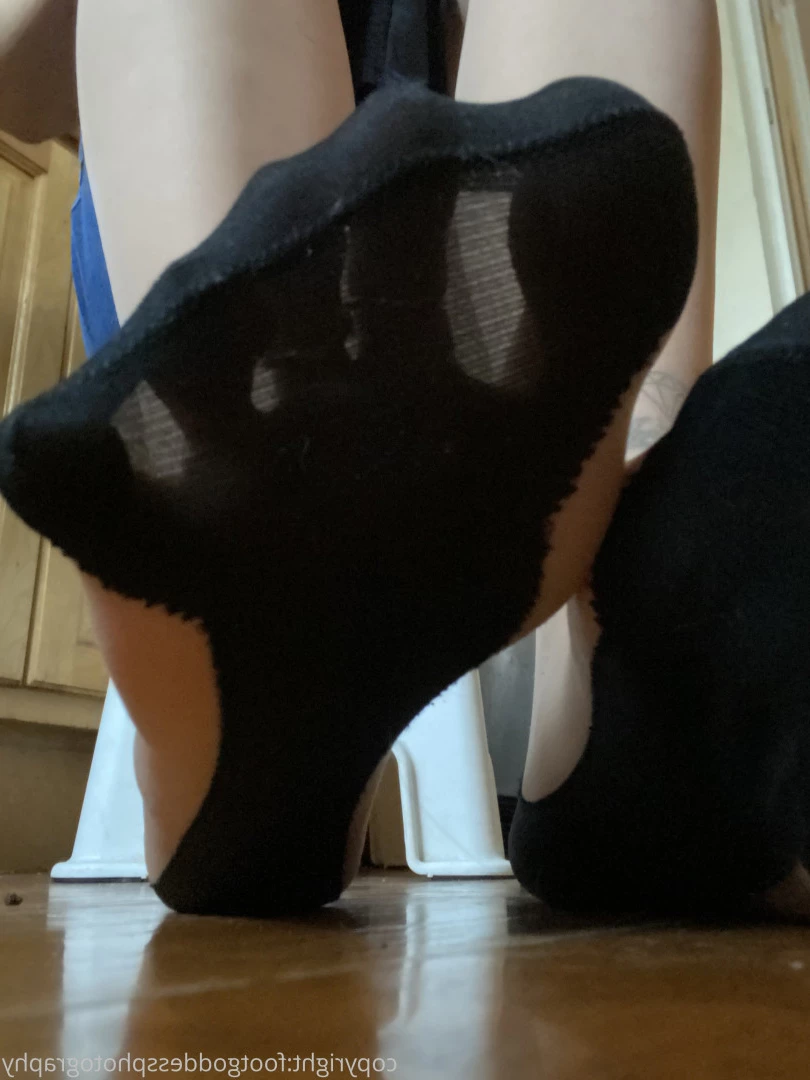 CatPrincess [ catprincessfeet ] Onlyfans leaked photo 7593459 on Hotleaks.tv