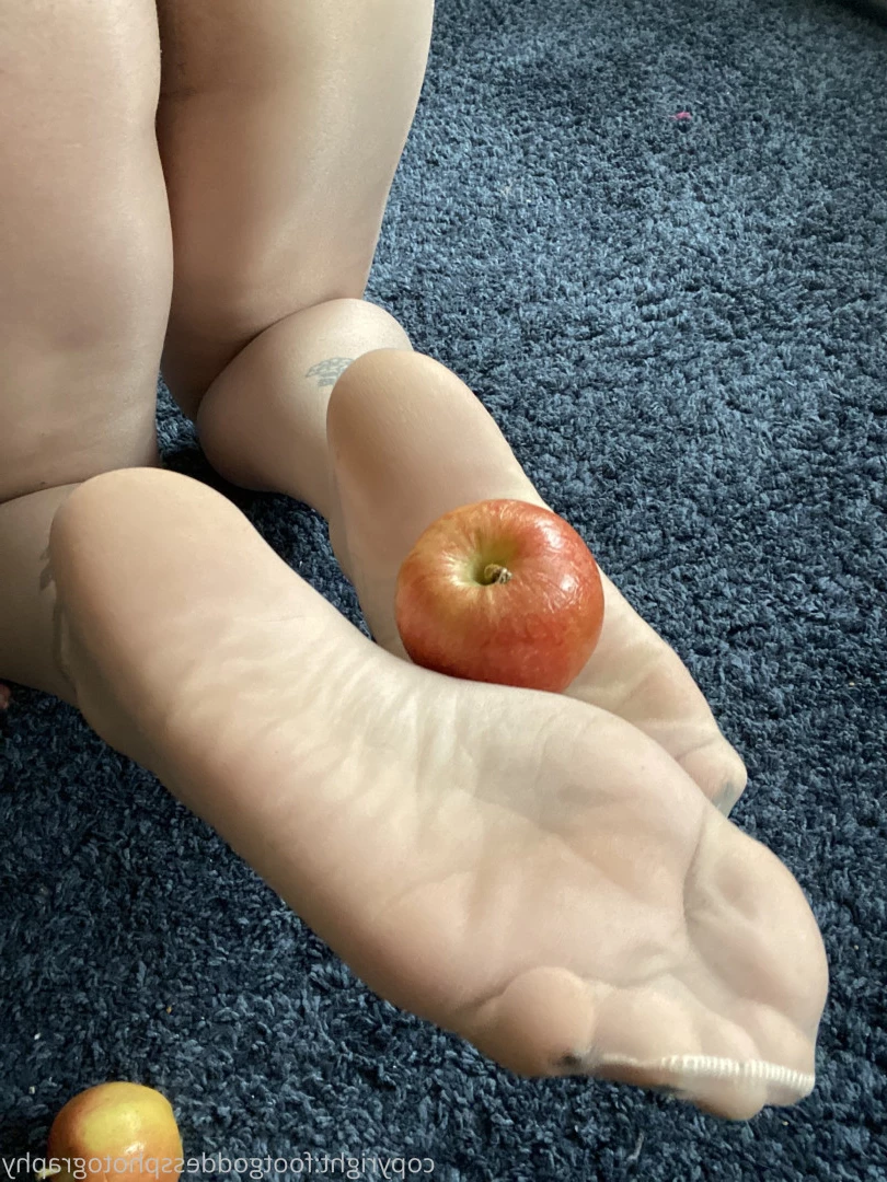 CatPrincess [ catprincessfeet ] Onlyfans leaked photo 7596176 on Hotleaks.tv
