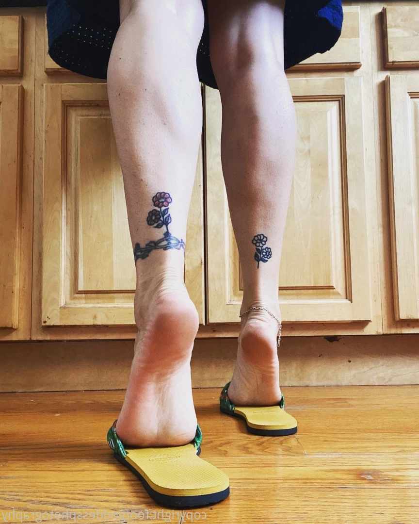 CatPrincess [ catprincessfeet ] Onlyfans leaked photo 7597987 on Hotleaks.tv
