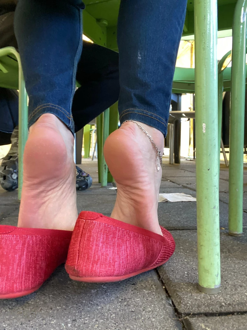 CatPrincess [ catprincessfeet ] Onlyfans leaked photo 7599583 on Hotleaks.tv