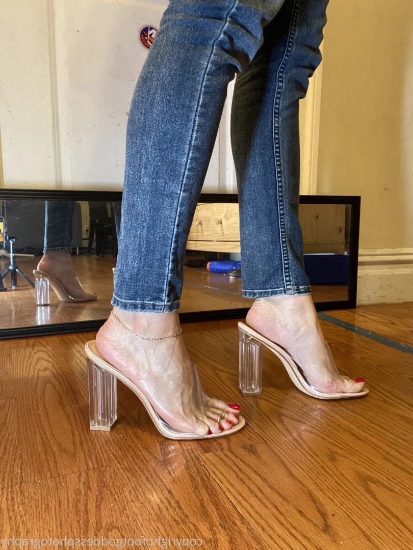 CatPrincess [ catprincessfeet ] Onlyfans leaked photo 7599627 on Hotleaks.tv