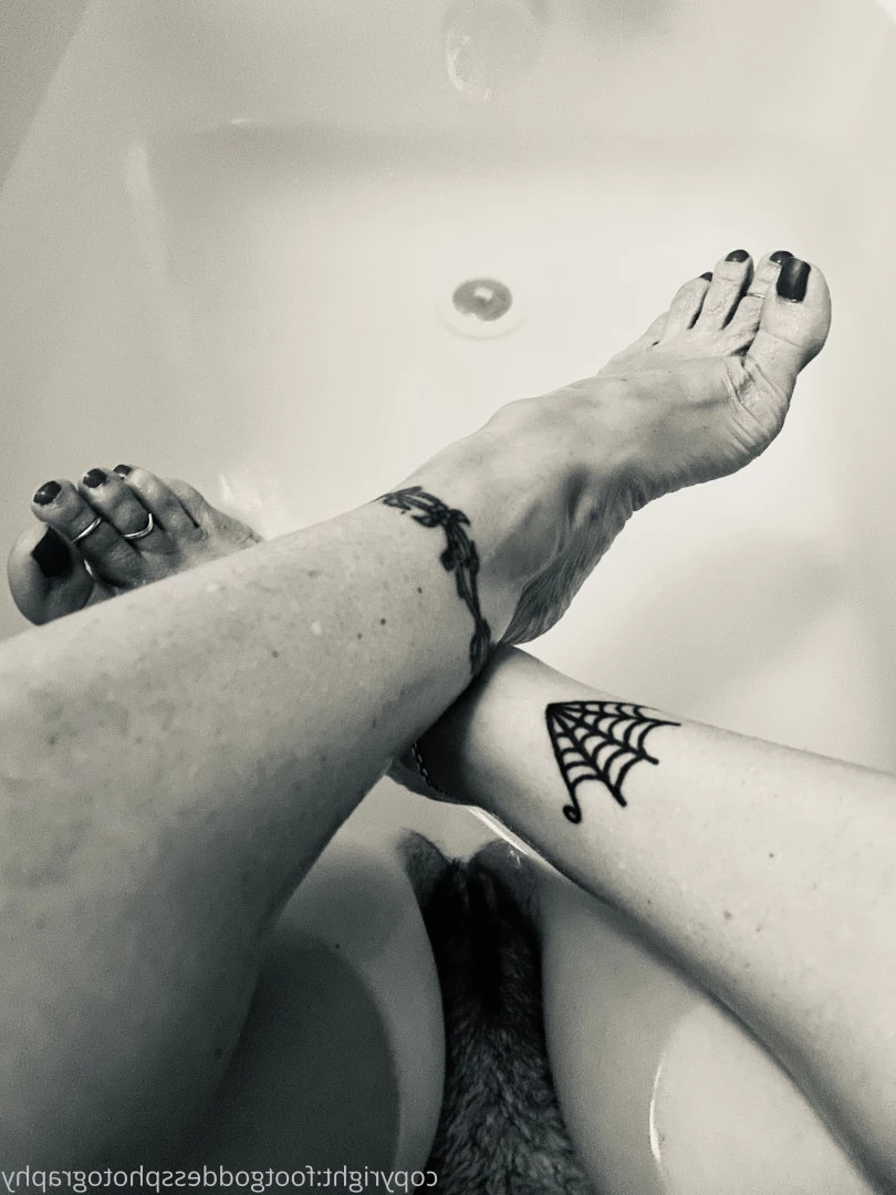 CatPrincess [ catprincessfeet ] Onlyfans leaked photo 7602997 on Hotleaks.tv