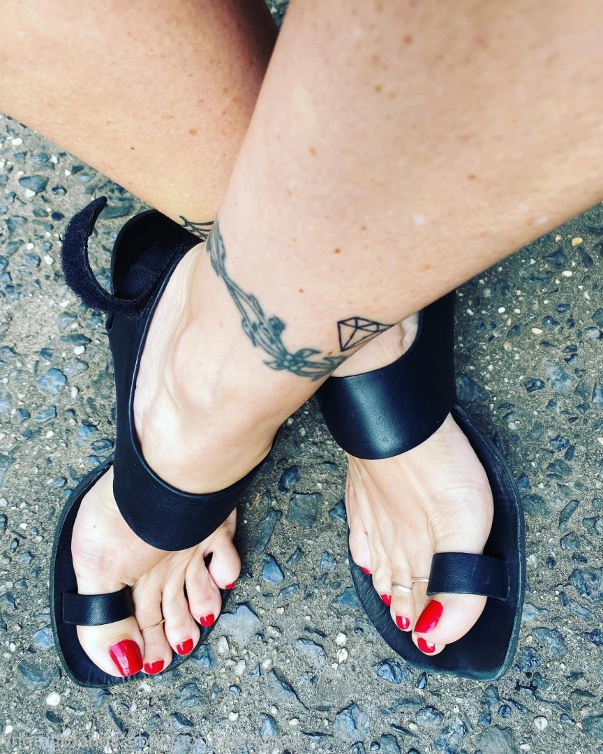 CatPrincess [ catprincessfeet ] Onlyfans leaked photo 7604478 on Hotleaks.tv