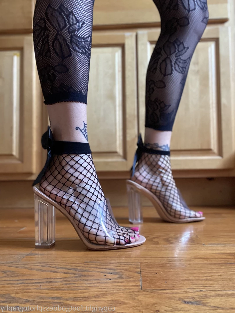 CatPrincess [ catprincessfeet ] Onlyfans leaked photo 7613860 on Hotleaks.tv