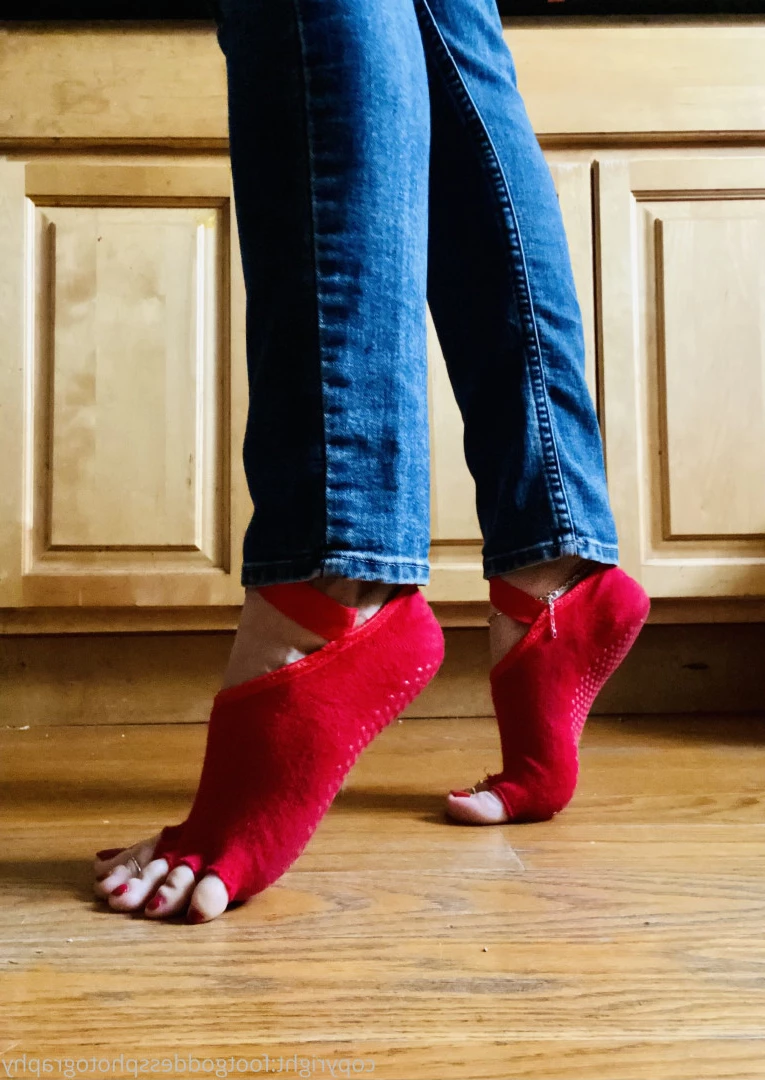 CatPrincess [ catprincessfeet ] Onlyfans leaked photo 7618006 on Hotleaks.tv