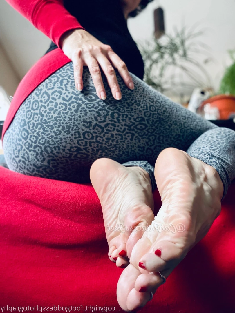 CatPrincess [ catprincessfeet ] Onlyfans leaked photo 7623826 on Hotleaks.tv
