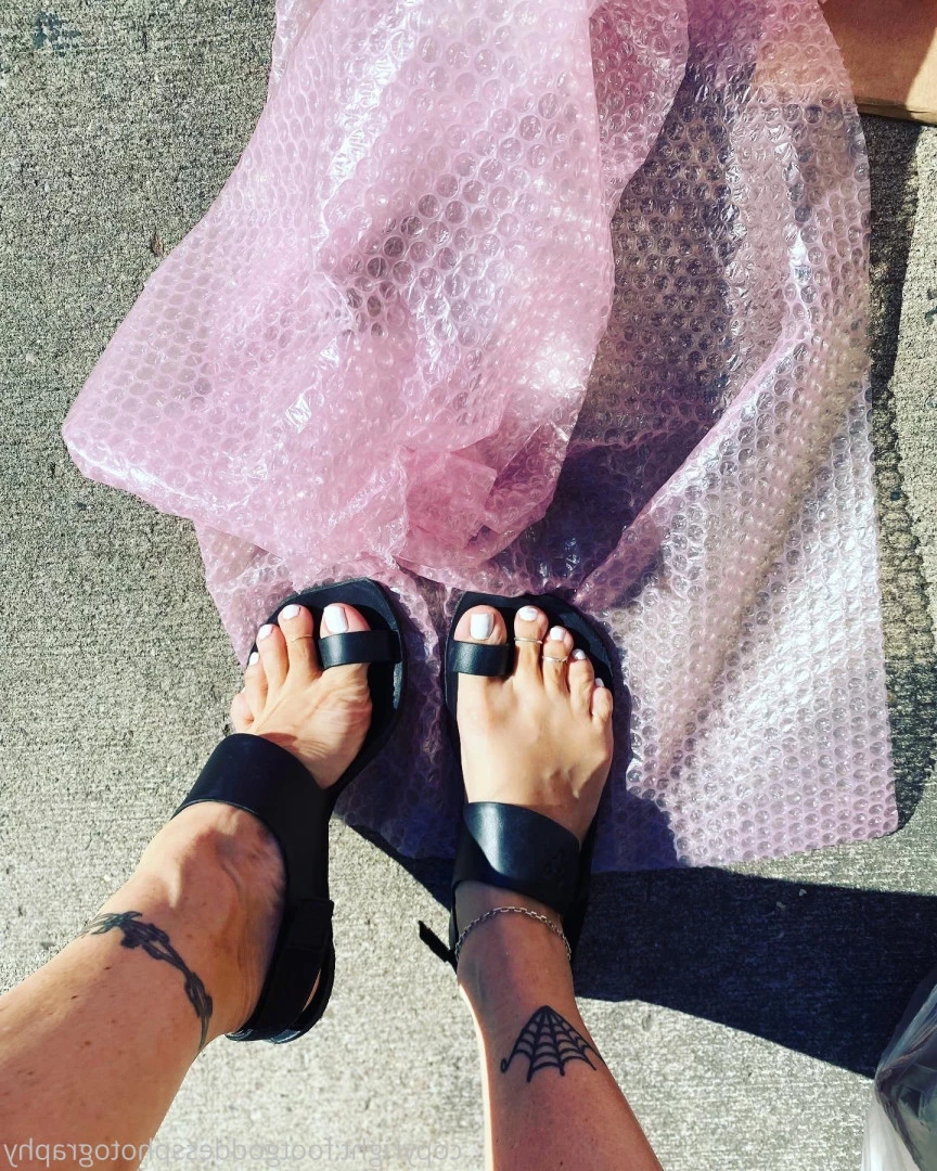 CatPrincess [ catprincessfeet ] Onlyfans leaked photo 7624764 on Hotleaks.tv