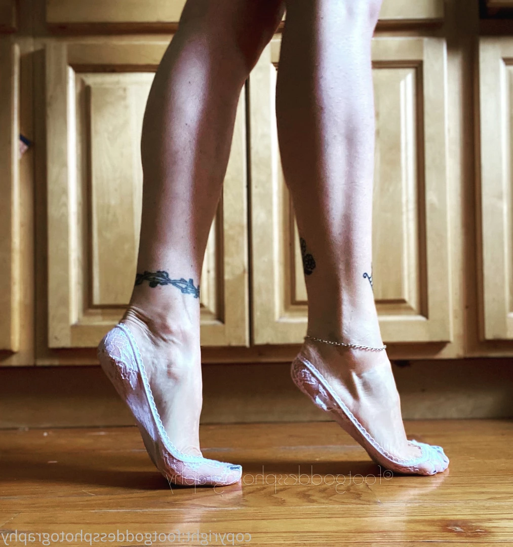CatPrincess [ catprincessfeet ] Onlyfans leaked photo 7626820 on Hotleaks.tv