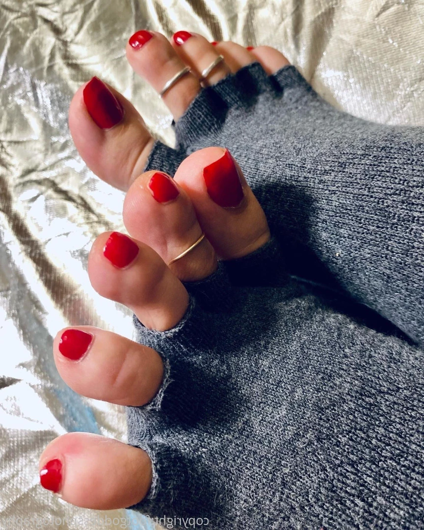 CatPrincess [ catprincessfeet ] Onlyfans leaked photo 7627332 on Hotleaks.tv
