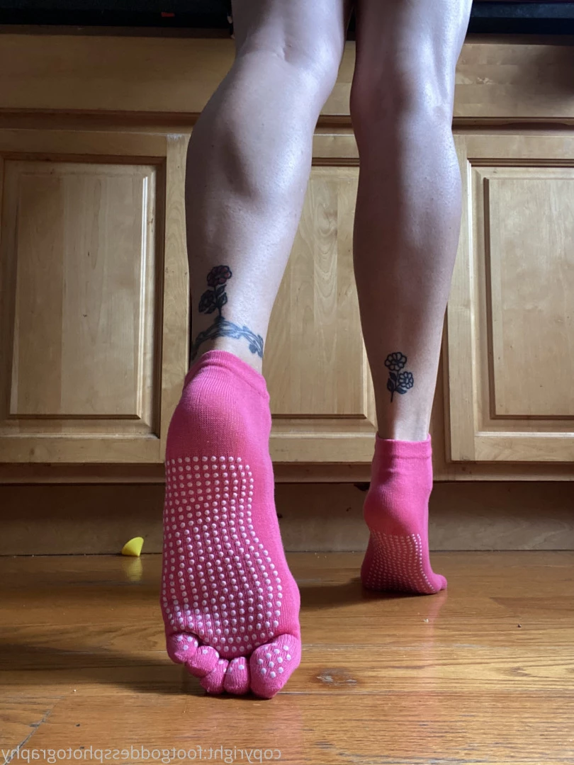 CatPrincess [ catprincessfeet ] Onlyfans leaked photo 7627721 on Hotleaks.tv