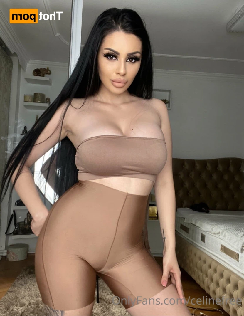 𝑪𝒆𝒍𝒊𝒏𝒆 🥵🔥🔥 [ celinefree ] Onlyfans leaked photo 15853261 on Hotleaks.tv