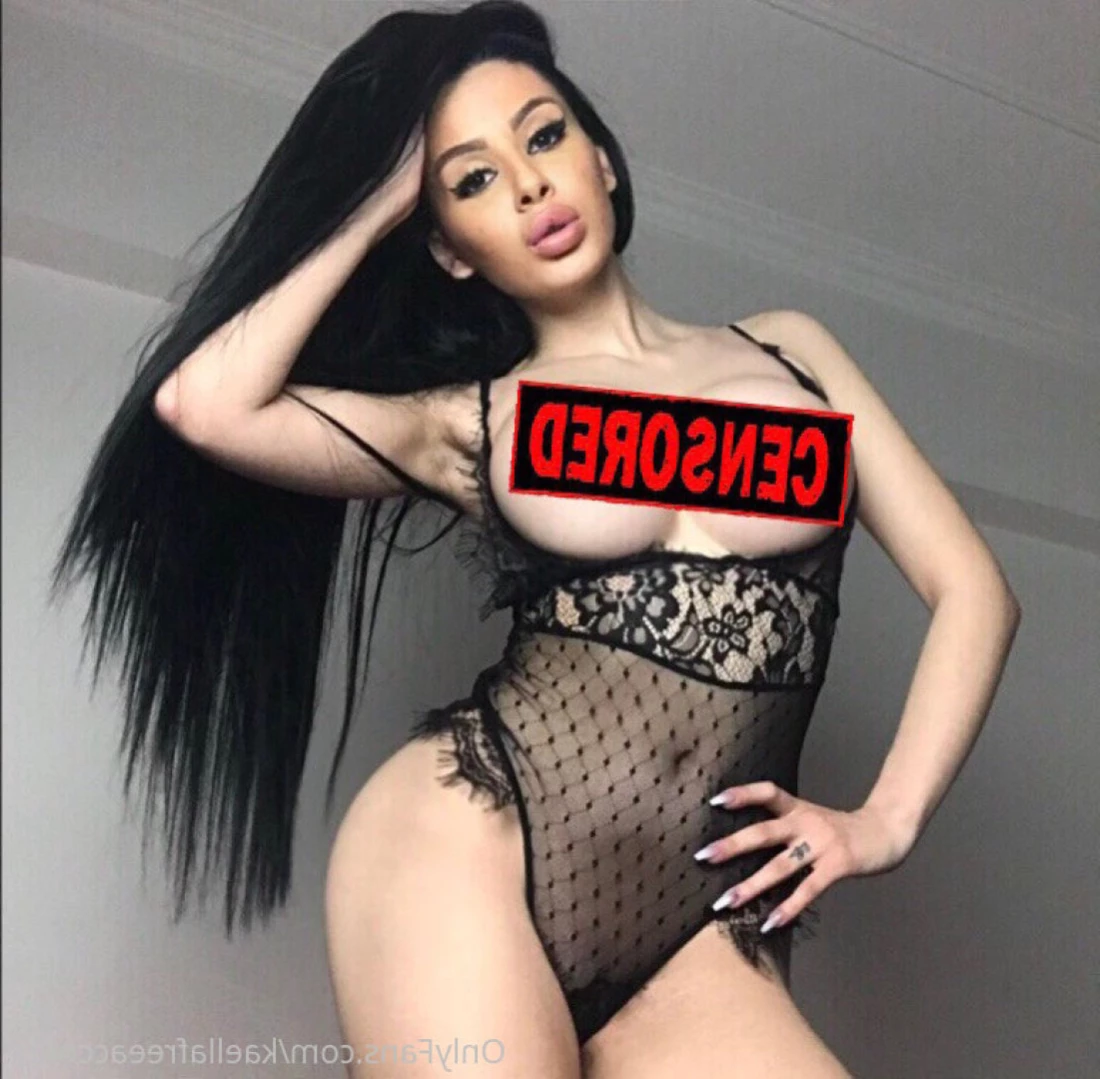 𝑪𝒆𝒍𝒊𝒏𝒆 🥵🔥🔥 [ celinefree ] Onlyfans leaked photo 15853267 on Hotleaks.tv