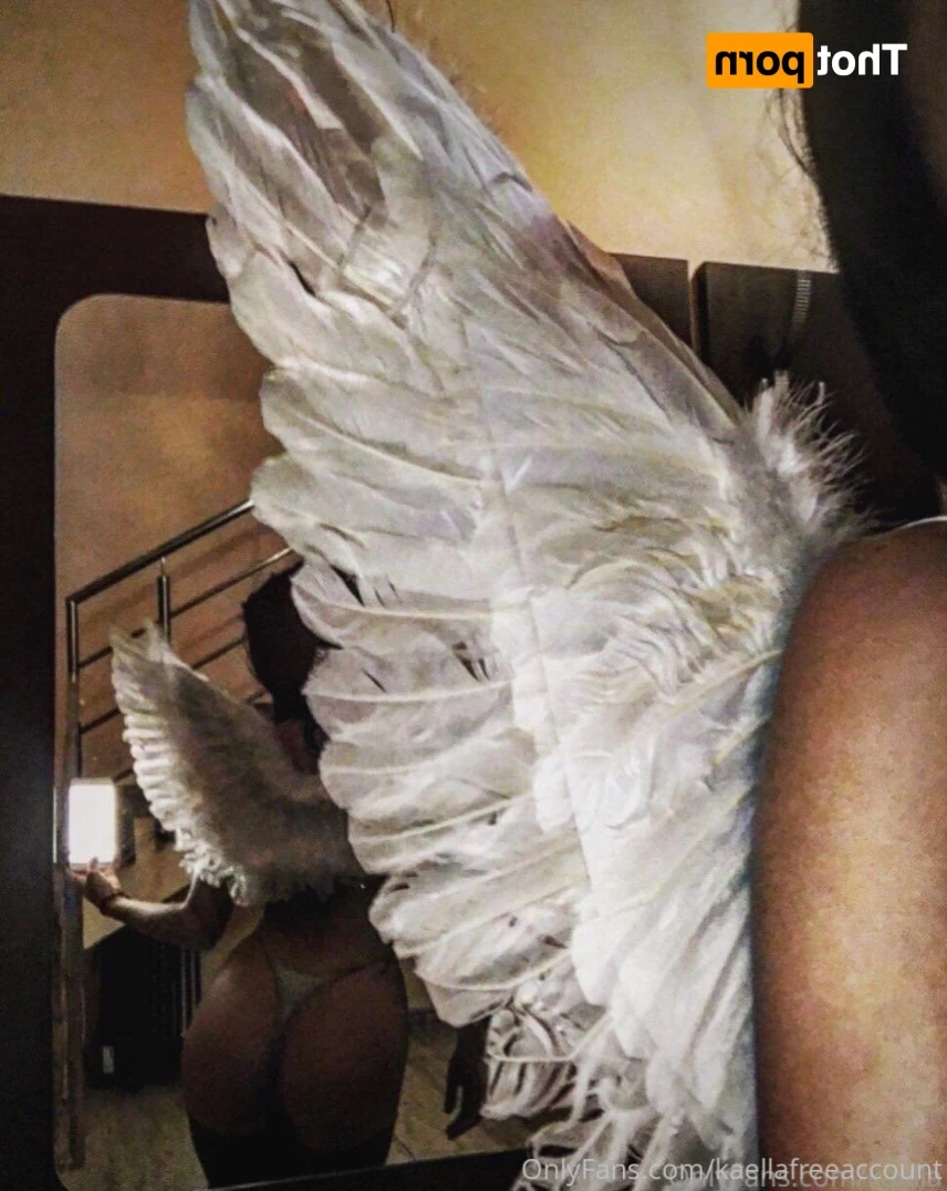 𝑪𝒆𝒍𝒊𝒏𝒆 🥵🔥🔥 [ celinefree ] Onlyfans leaked photo 15853337 on Hotleaks.tv