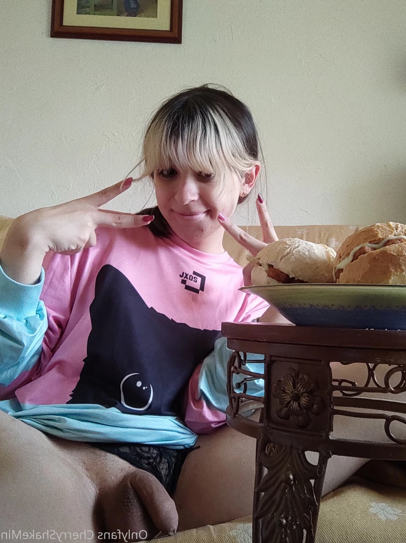 cherryshakemin Onlyfans leaked photo 10560668 on Hotleaks.tv