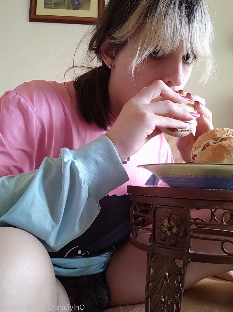 cherryshakemin Onlyfans leaked photo 10570020 on Hotleaks.tv