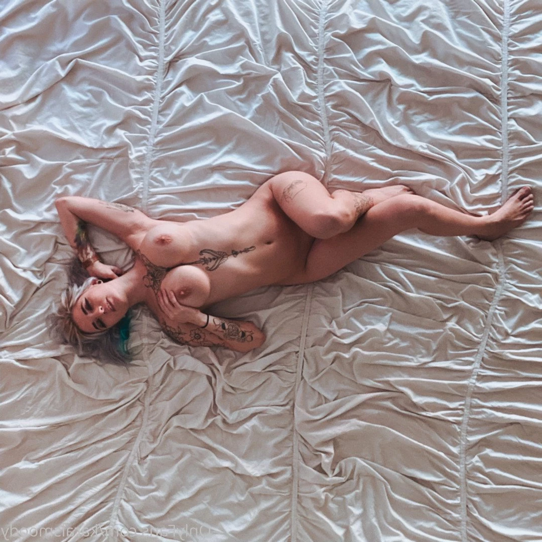 Kara is moody [ karaismoody ] Onlyfans leaked photo 575504 on Hotleaks.tv
