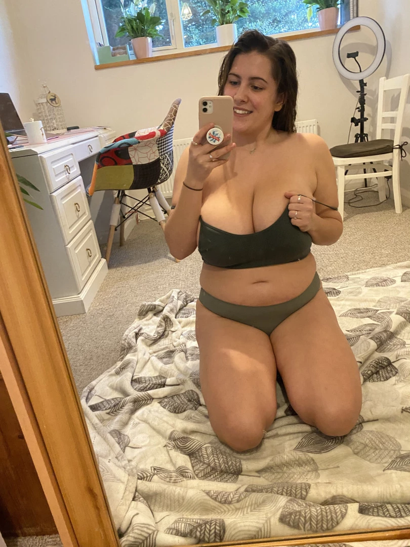Cheryl Ann 💕 [ cherylann_gg ] Onlyfans leaked photo 7687368 on Hotleaks.tv