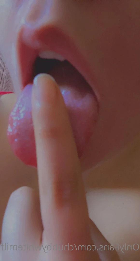 Chubby Princess [ chubbywhitemilf ] Onlyfans leaked photo 7571251 on Hotleaks.tv