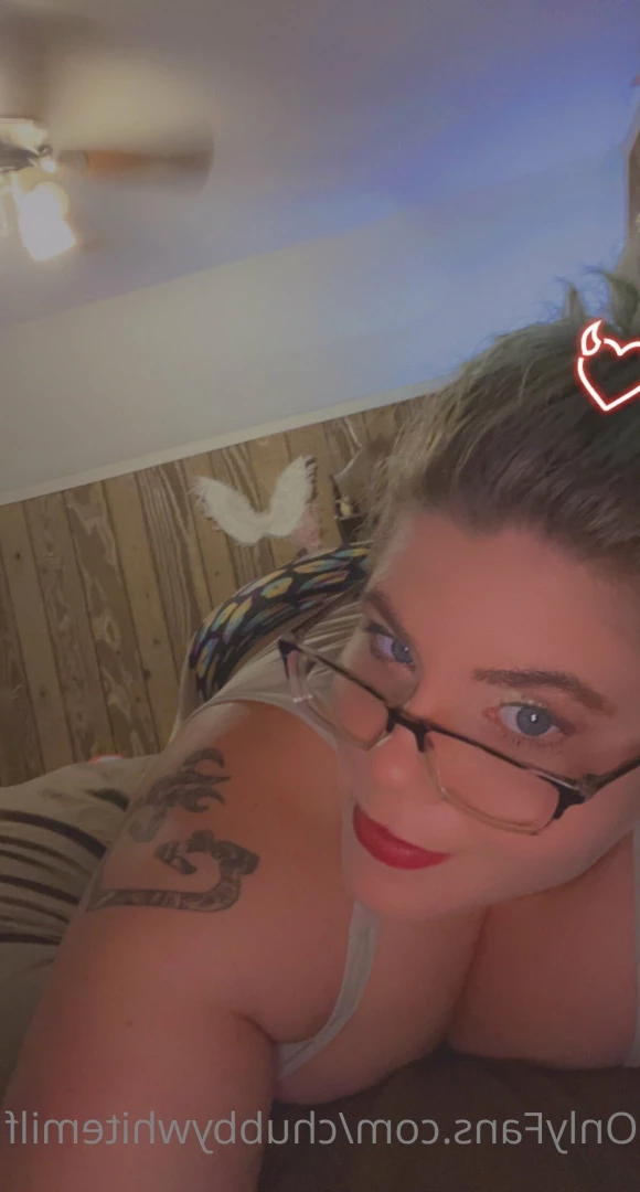 Chubby Princess [ chubbywhitemilf ] Onlyfans leaked photo 7571382 on Hotleaks.tv