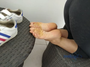 7604552