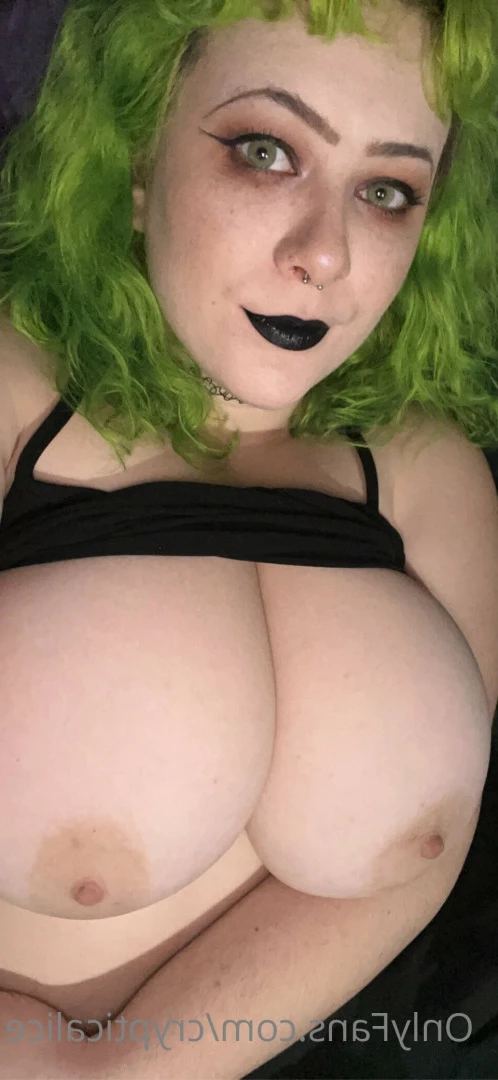 crypticalice Onlyfans leaked photo 10557943 on Hotleaks.tv