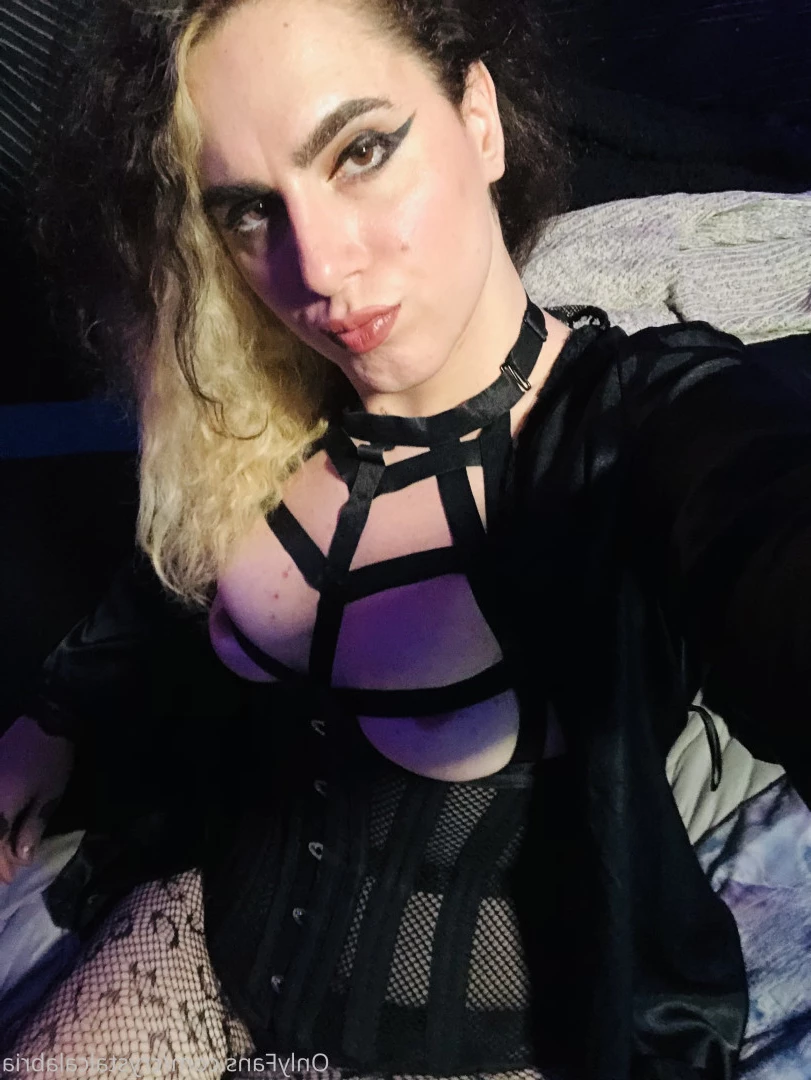 🔮ᏟᏒᎽᏕϮᎪᏞ ᏟᎪᏞᎪᏰᏒᎥᎪ🔮 [ crystalcalabria ] Onlyfans leaked photo 7547962 on Hotleaks.tv
