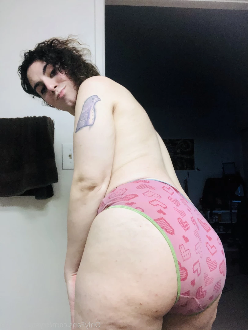 🔮ᏟᏒᎽᏕϮᎪᏞ ᏟᎪᏞᎪᏰᏒᎥᎪ🔮 [ crystalcalabria ] Onlyfans leaked photo 7552844 on Hotleaks.tv