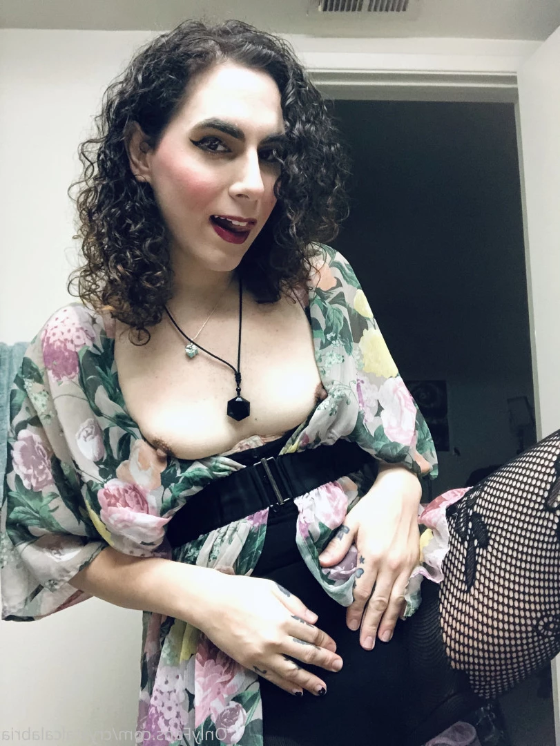🔮ᏟᏒᎽᏕϮᎪᏞ ᏟᎪᏞᎪᏰᏒᎥᎪ🔮 [ crystalcalabria ] Onlyfans leaked photo 7553600 on Hotleaks.tv