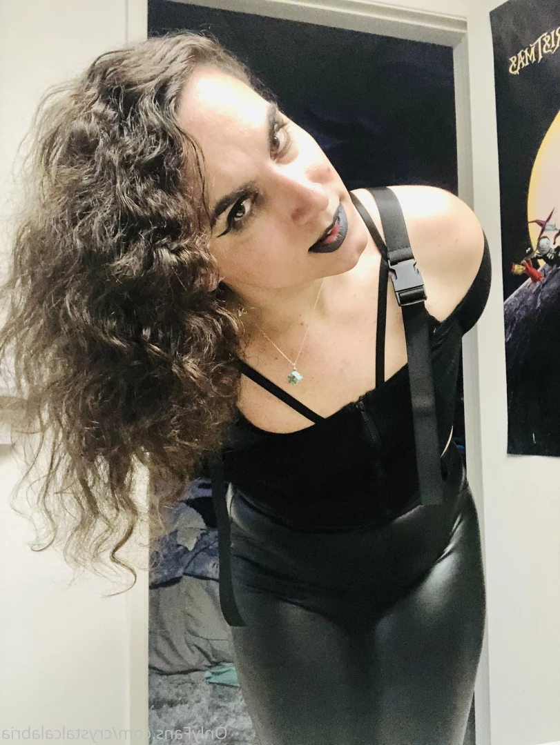 🔮ᏟᏒᎽᏕϮᎪᏞ ᏟᎪᏞᎪᏰᏒᎥᎪ🔮 [ crystalcalabria ] Onlyfans leaked photo 7556284 on Hotleaks.tv