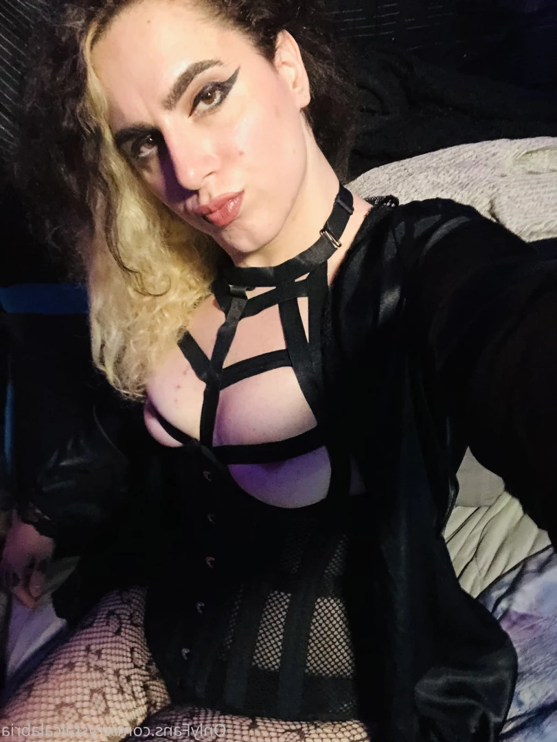 🔮ᏟᏒᎽᏕϮᎪᏞ ᏟᎪᏞᎪᏰᏒᎥᎪ🔮 [ crystalcalabria ] Onlyfans leaked photo 7556817 on Hotleaks.tv