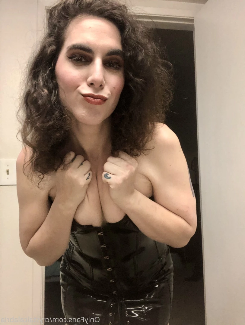 🔮ᏟᏒᎽᏕϮᎪᏞ ᏟᎪᏞᎪᏰᏒᎥᎪ🔮 [ crystalcalabria ] Onlyfans leaked photo 7558740 on Hotleaks.tv