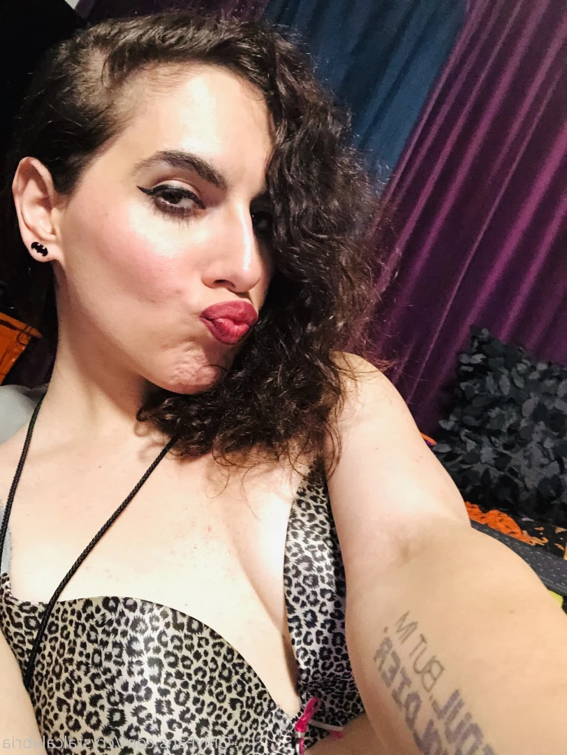 🔮ᏟᏒᎽᏕϮᎪᏞ ᏟᎪᏞᎪᏰᏒᎥᎪ🔮 [ crystalcalabria ] Onlyfans leaked photo 7559662 on Hotleaks.tv