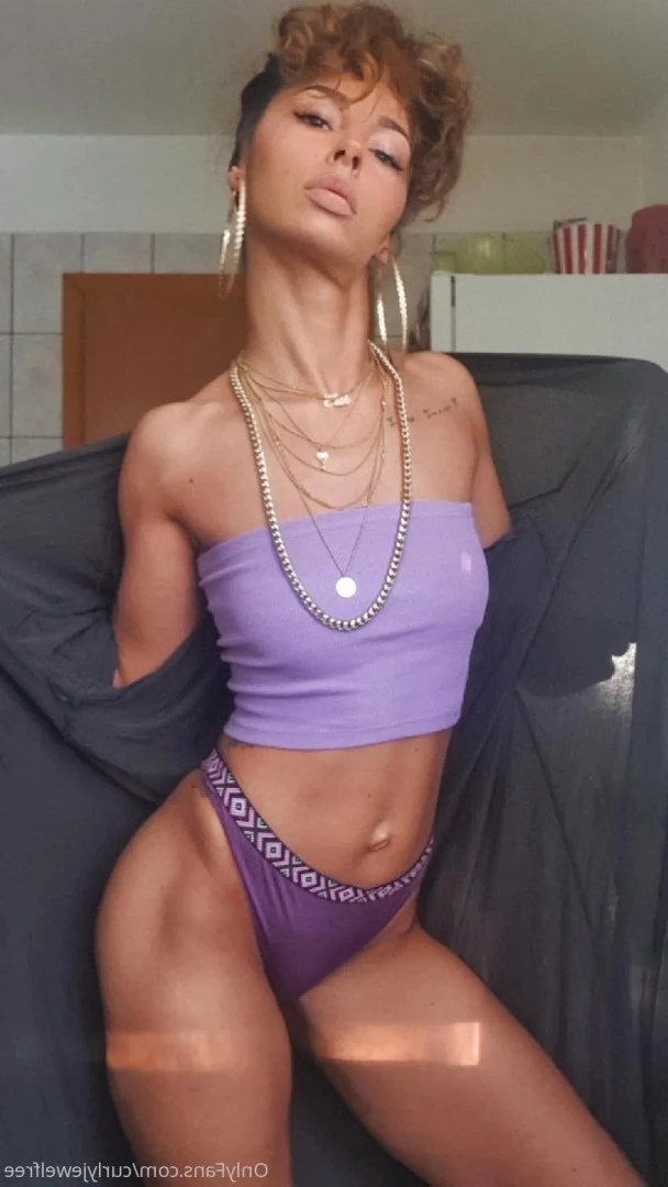 ❣ TINY FIERCE BARBIE ❣ [ curlyjewelfree ] Onlyfans leaked photo 6691358 on Hotleaks.tv