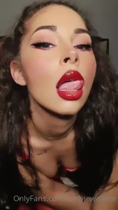 15788571