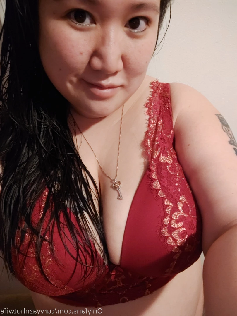 Lan [ curvyaznhotwife ] Onlyfans leaked photo 7568737 on Hotleaks.tv