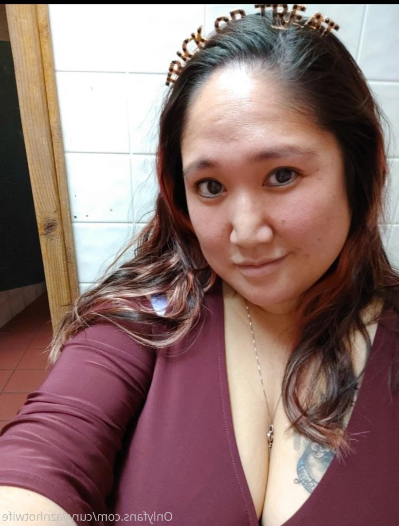 Lan [ curvyaznhotwife ] Onlyfans leaked photo 7569848 on Hotleaks.tv