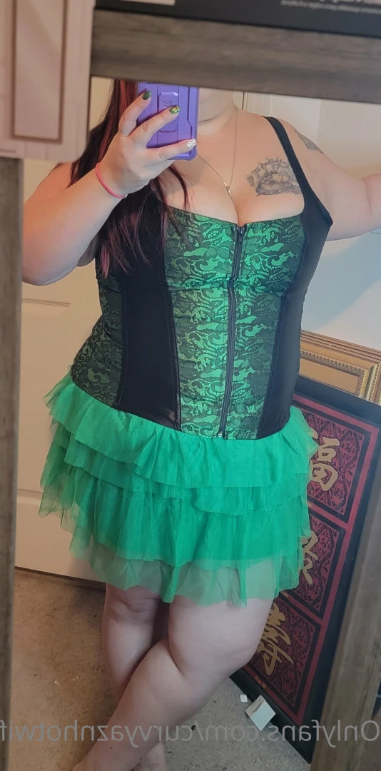 Lan [ curvyaznhotwife ] Onlyfans leaked photo 7569877 on Hotleaks.tv