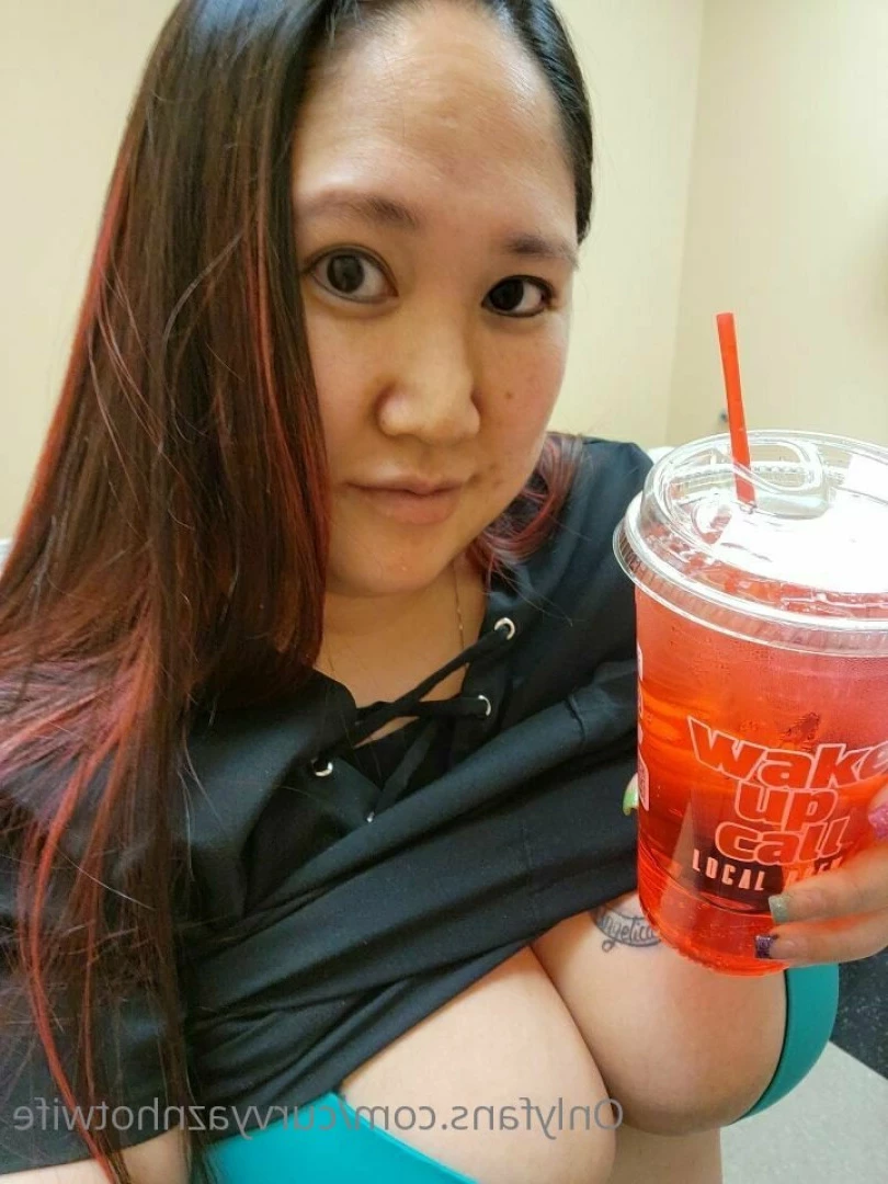 Lan [ curvyaznhotwife ] Onlyfans leaked photo 7570731 on Hotleaks.tv