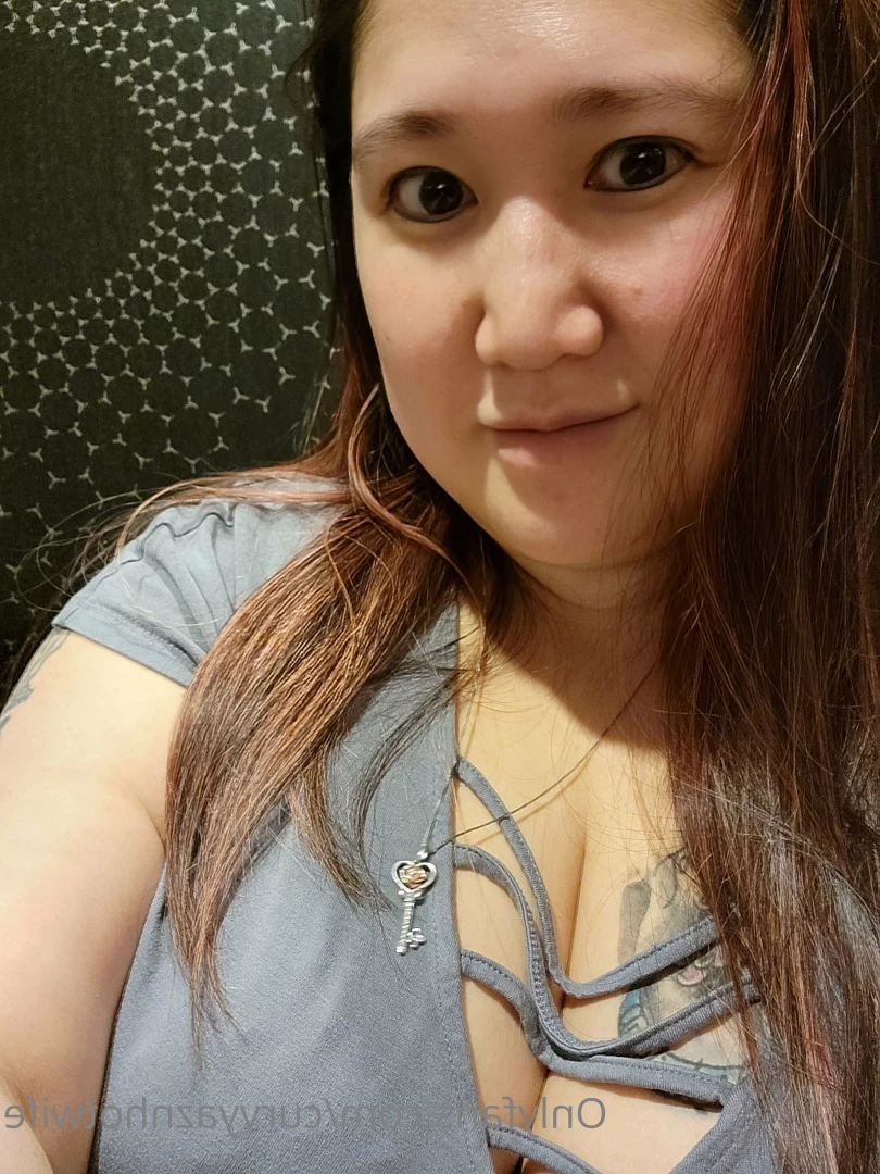 Lan [ curvyaznhotwife ] Onlyfans leaked photo 7571703 on Hotleaks.tv