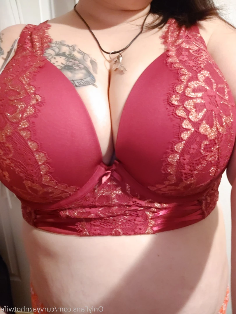 Lan [ curvyaznhotwife ] Onlyfans leaked photo 7572660 on Hotleaks.tv