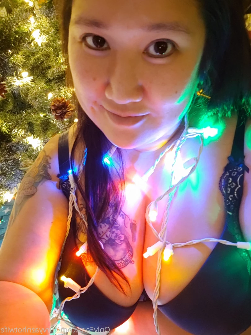 Lan [ curvyaznhotwife ] Onlyfans leaked photo 7572914 on Hotleaks.tv