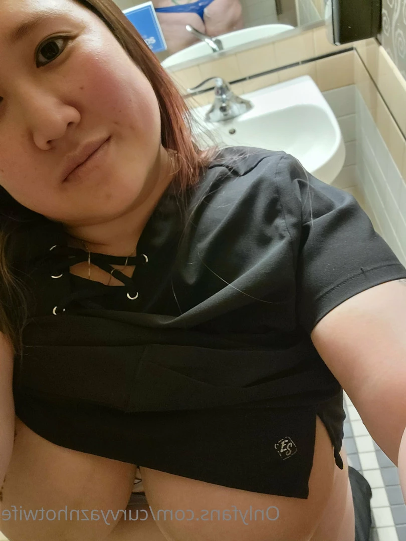 Lan [ curvyaznhotwife ] Onlyfans leaked photo 7573278 on Hotleaks.tv