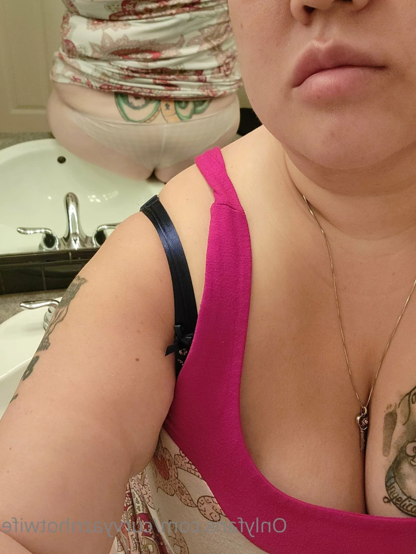Lan [ curvyaznhotwife ] Onlyfans leaked photo 7574876 on Hotleaks.tv