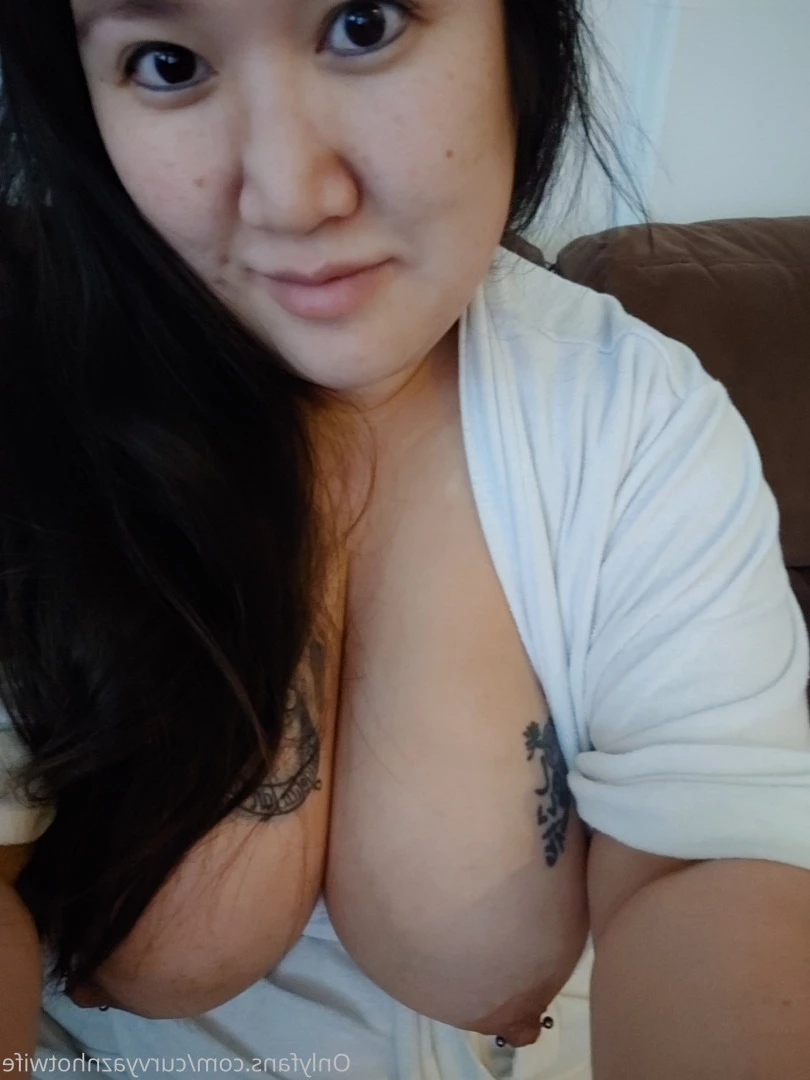 Lan [ curvyaznhotwife ] Onlyfans leaked photo 7575825 on Hotleaks.tv
